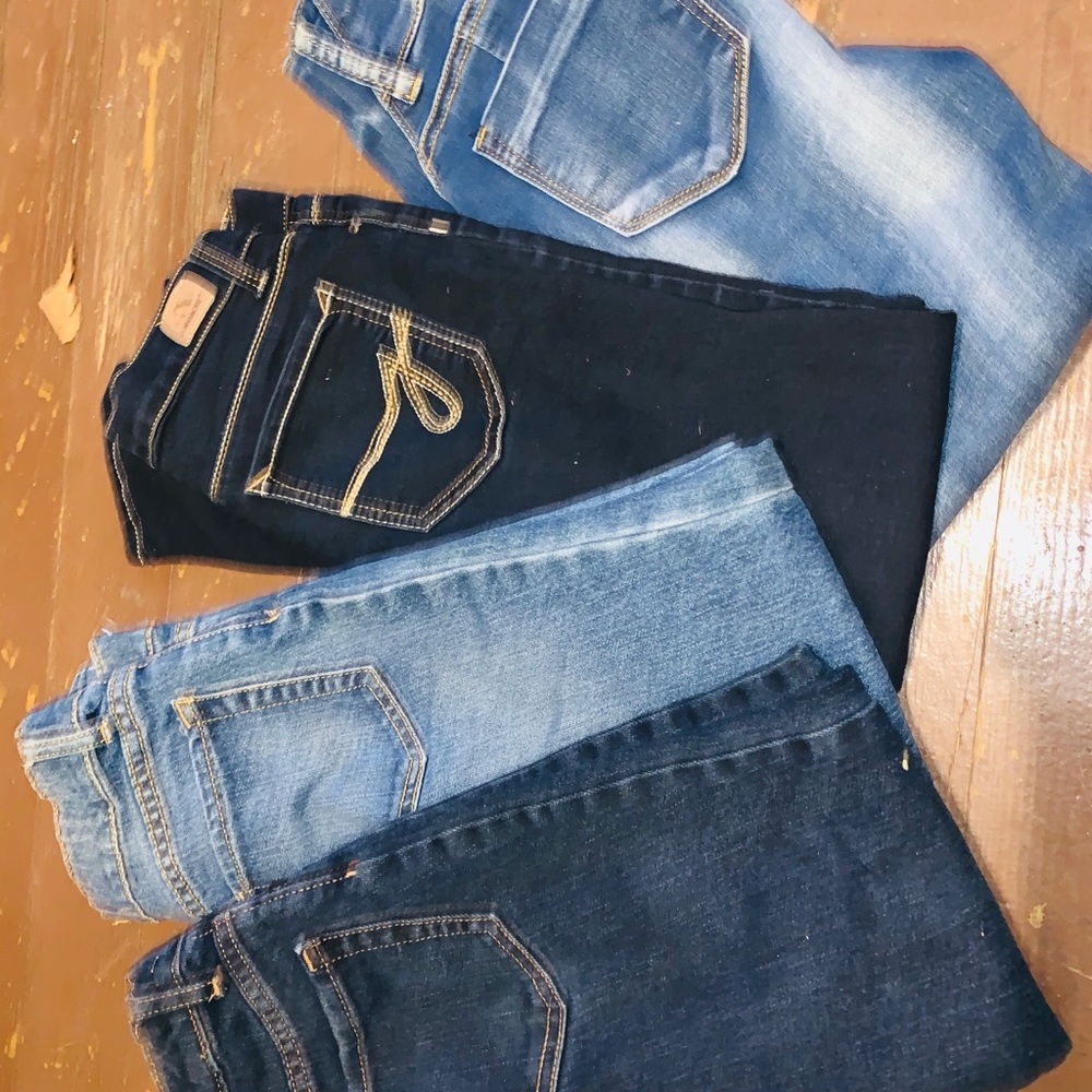 New lot of 4 girls jeans size 10